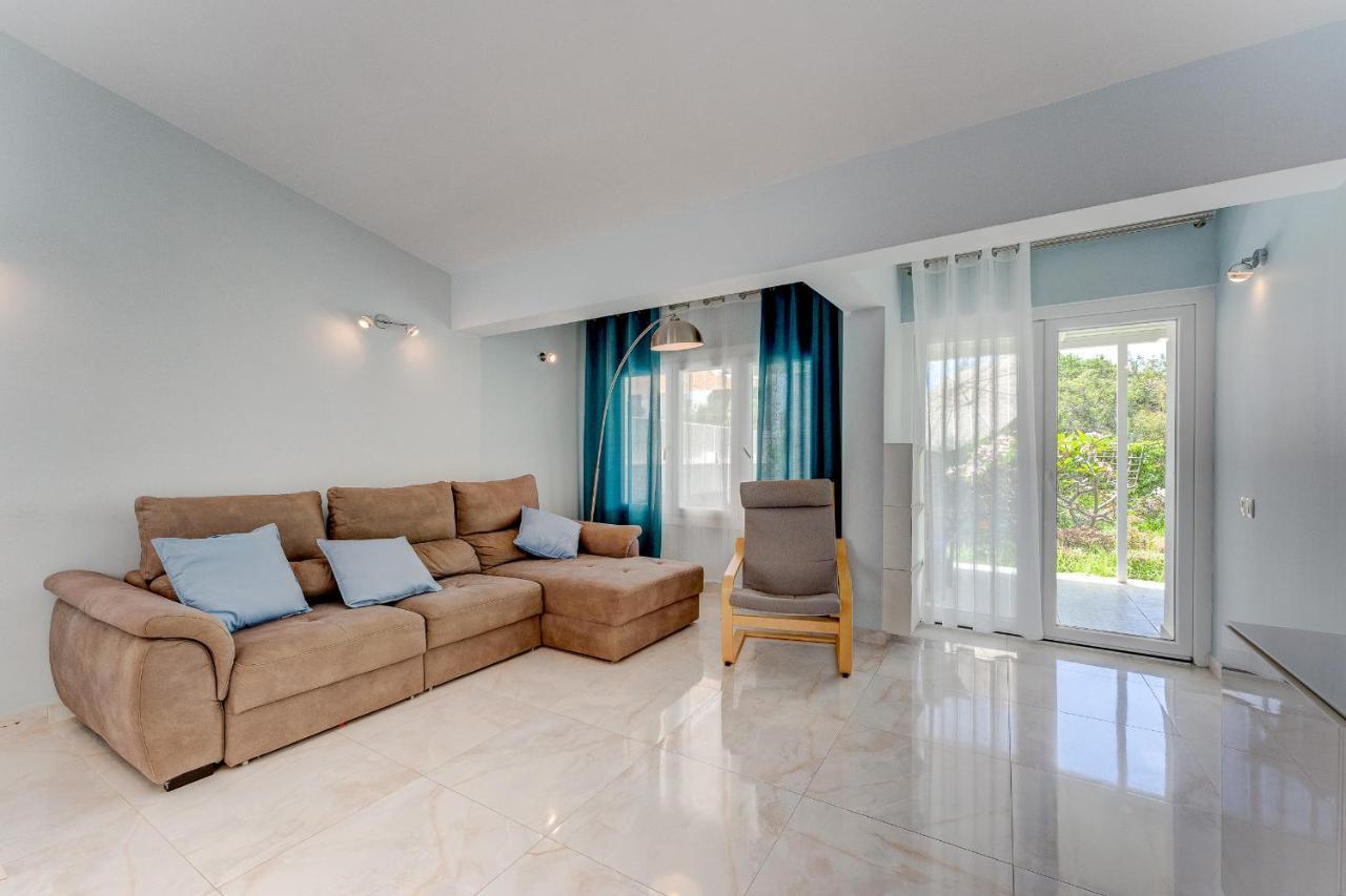 Beautiful Bungalow In Island Village أذيخي المظهر الخارجي الصورة